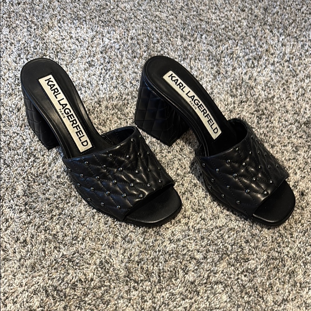 Karl Lagerfeld Chunky Heels- NWOB- Size 9